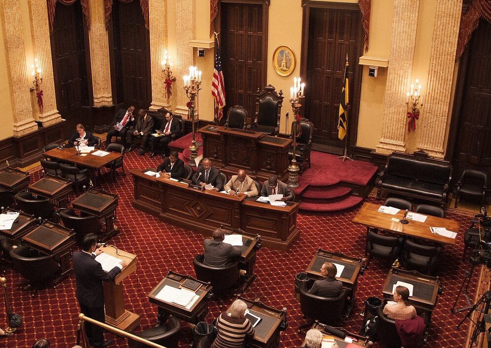 baltimore-city-hall-1482793_1280